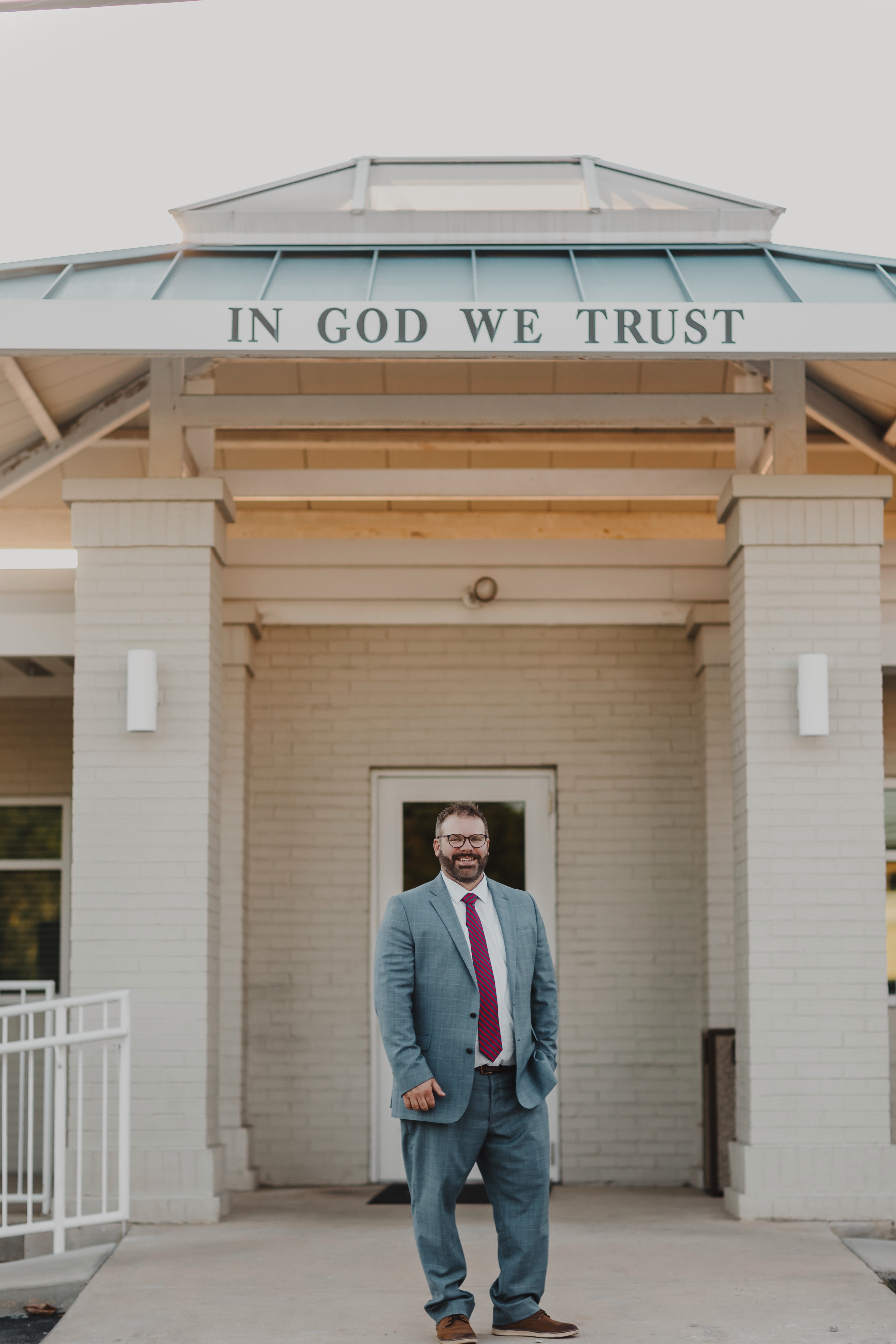 Gallery image 3 - replace src